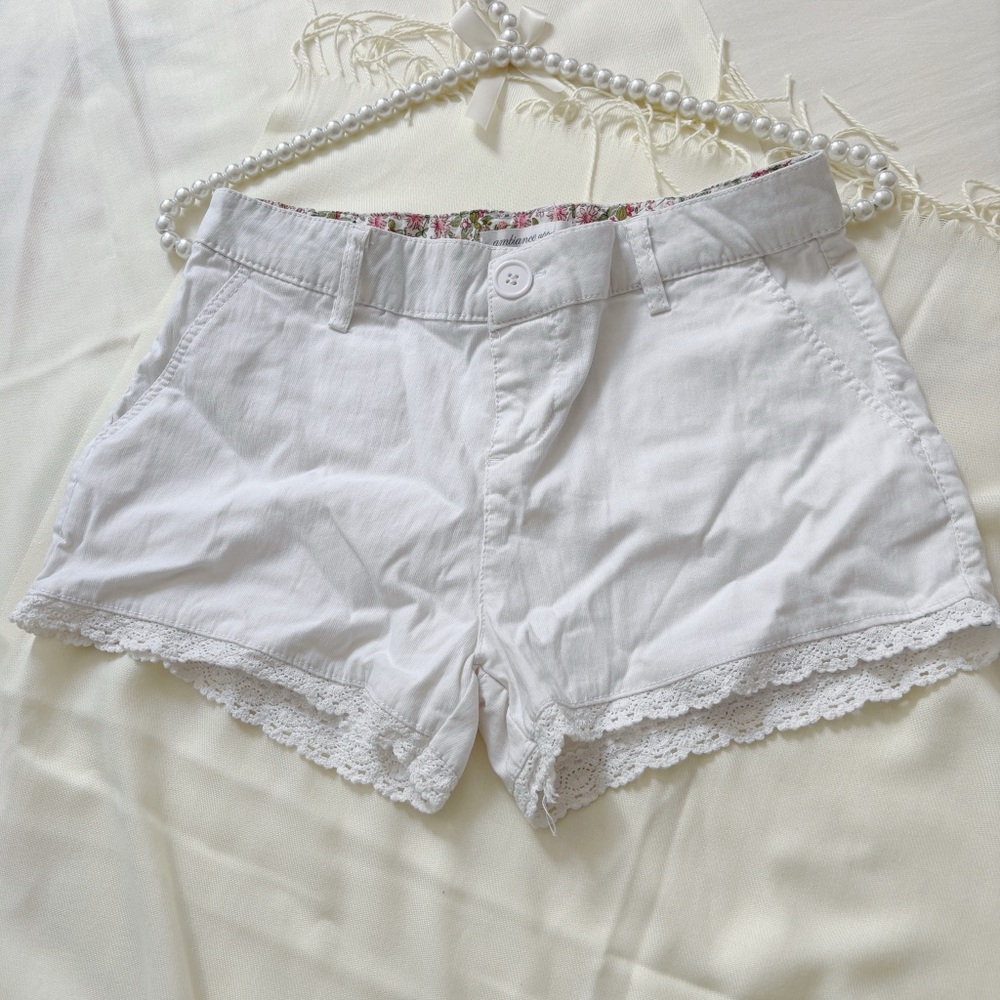 Women's White Lace Trim Shorts